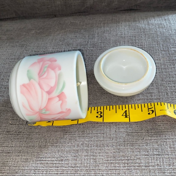 Vintage Anais Anais Scented Candle by Cacharel. This is a rare and vintage find. - Picture 8 of 10